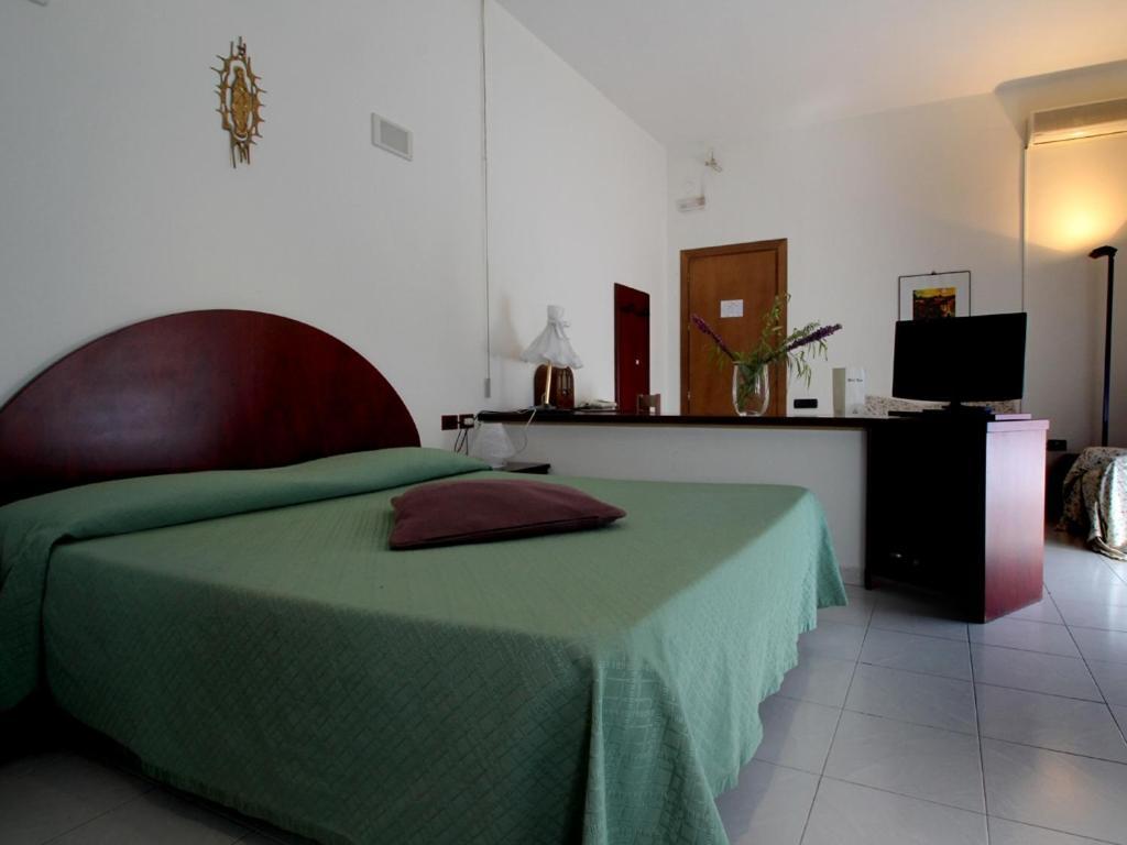 Hotel Carosello ปอนเตกัญญาโน ภายนอก รูปภาพ